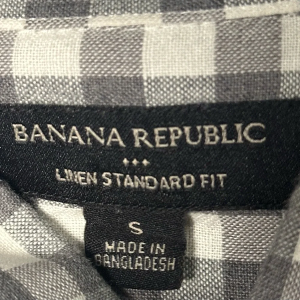BANANA REPUBLIC Size S Standard Fit Linen Button Down Shirt